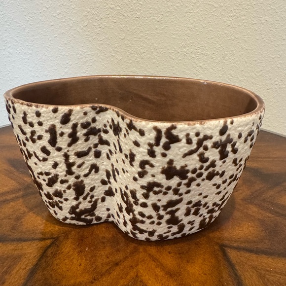 DeMaray Other - Vintage DeMaray Pottery California 631 Handmade Planter.